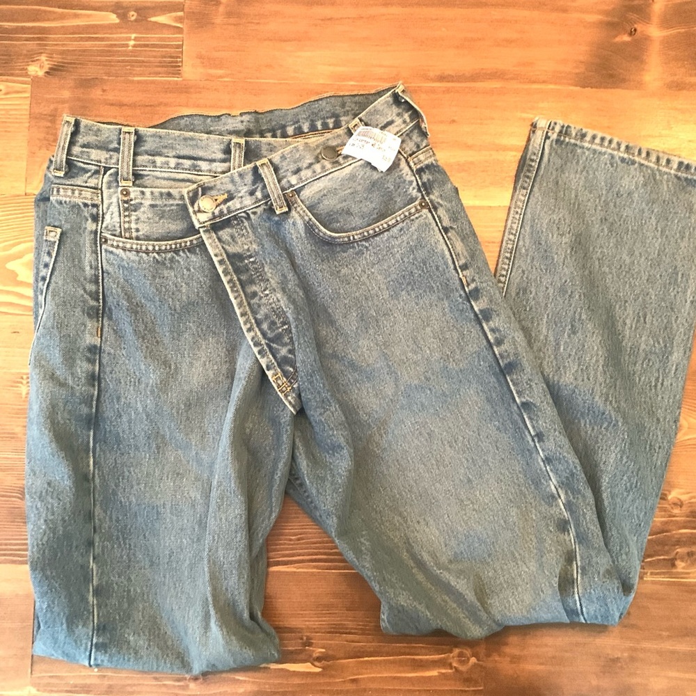 Criss-cross Waist Jeans